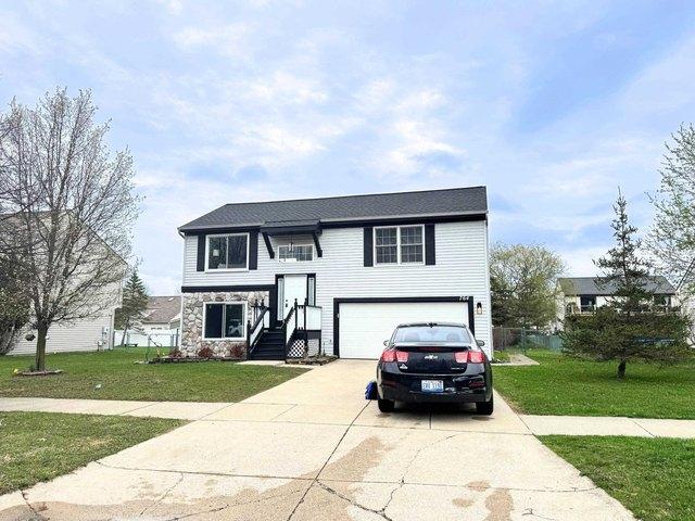House for sale in Fenton, Michigan