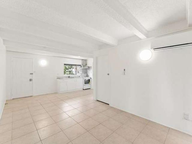 Apartment for sale in Balmoral, Oroua County