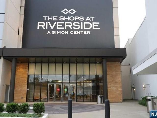 Condo for rent in New Milford, New Jersey