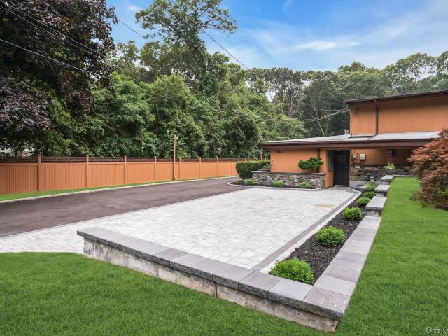 House for sale in Huntington, New York