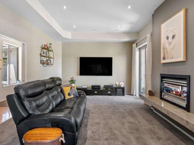 Property for sale in Canterbury