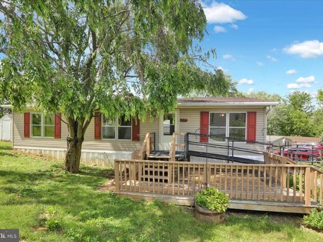 House for sale in Kinzers, Pennsylvania