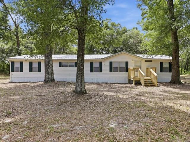 House for sale in Chiefland, Florida