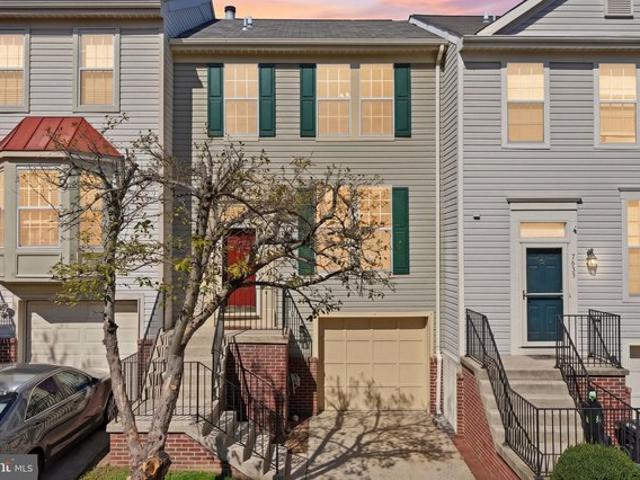 Townhouse for sale in Manassas, Virginia