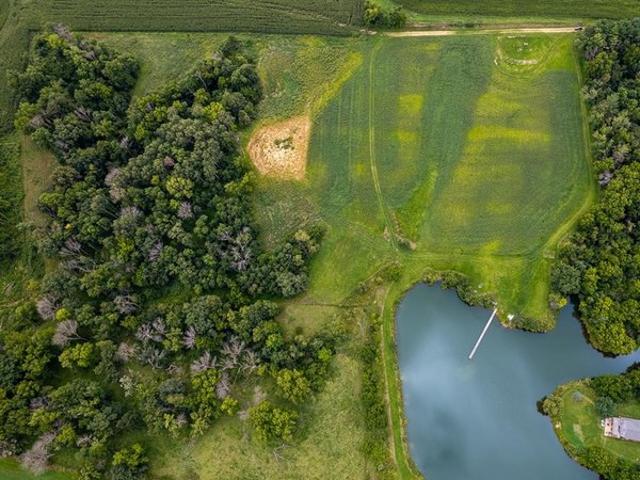 Land for sale in Anamosa, Iowa