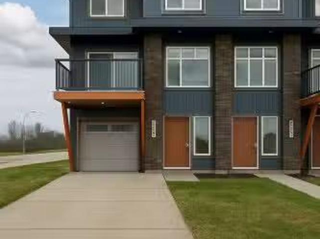 House for sale in Wedgewood, Alberta