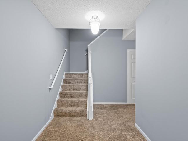 Townhouse for sale in Otsego