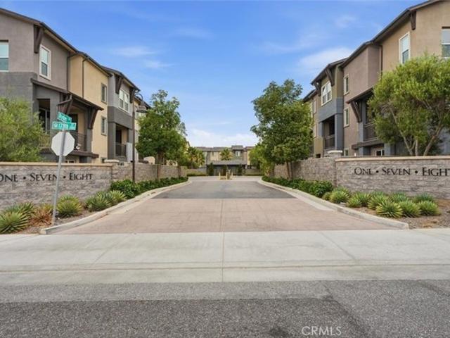 Townhouse for sale in Gardena, California