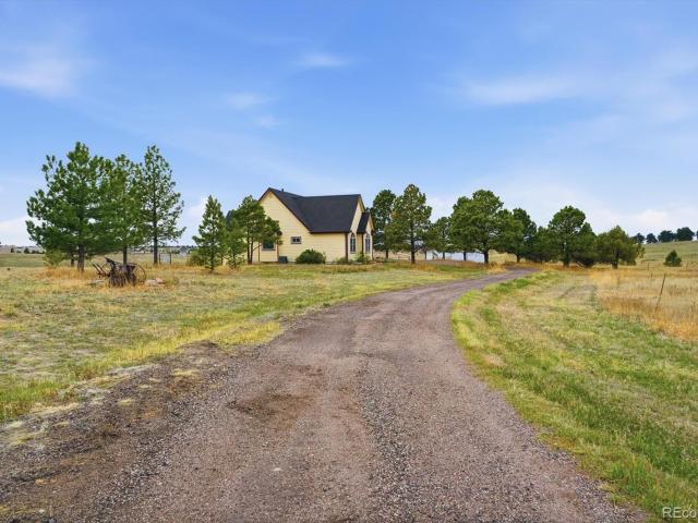 House for sale in Kiowa, Colorado