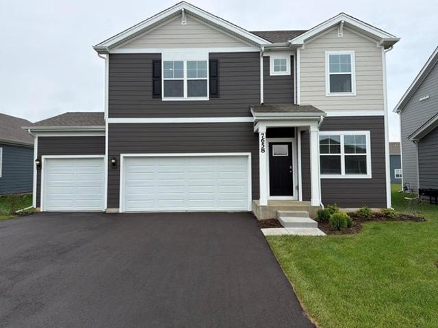 House for sale in Crown Point, Lake County