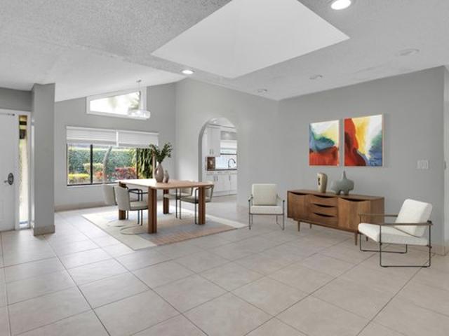 Townhouse for sale in Boca Raton, Palm Beach County