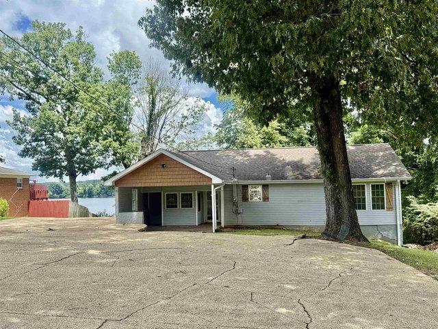 House for sale in Tuscumbia, Alabama