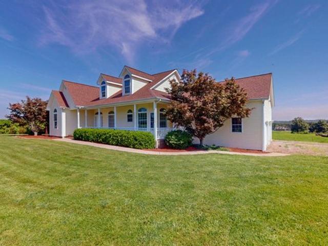 House for sale in Ledbetter, Kentucky