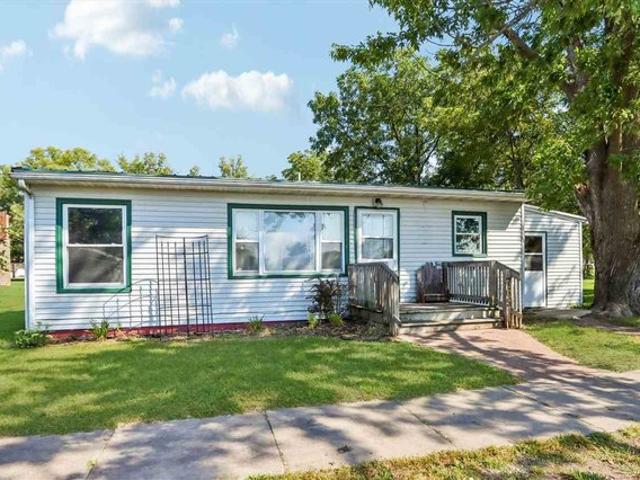 House for sale in Marengo, Iowa County