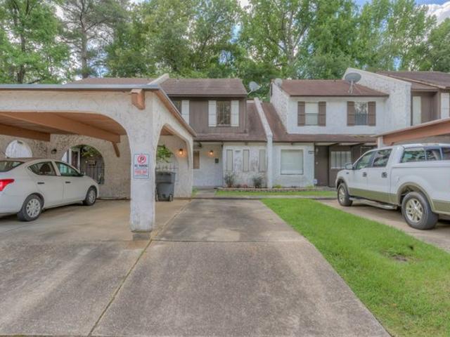 Townhouse for sale in Keithville, Louisiana