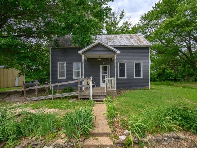 House for sale in Gasconade, Missouri