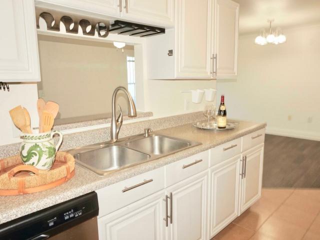 Townhouse for rent in Crestview