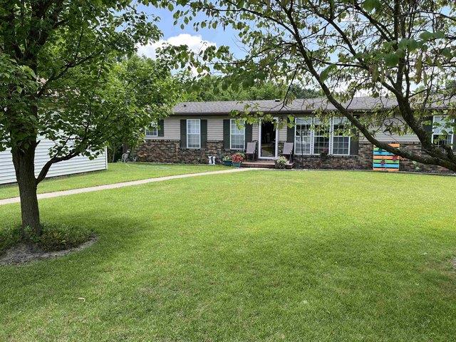 House for sale in Larwill, Indiana