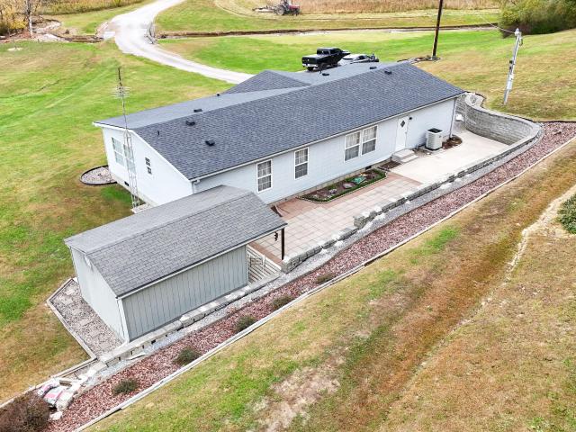 House for sale in Crab Orchard, Kentucky