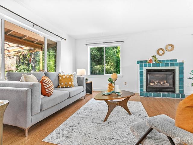 House for sale in Washington
