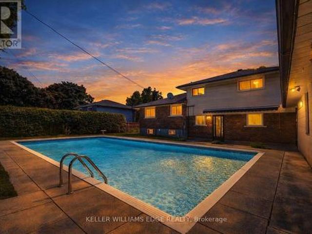 House for sale in Burlington, Ontario