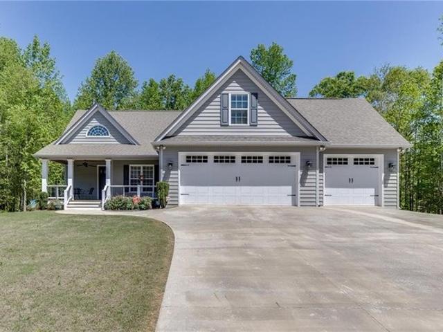 House for sale in Lula, Georgia