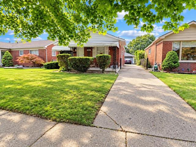 House for sale in Harrah's Three-Mile Subdivision, Allen Park