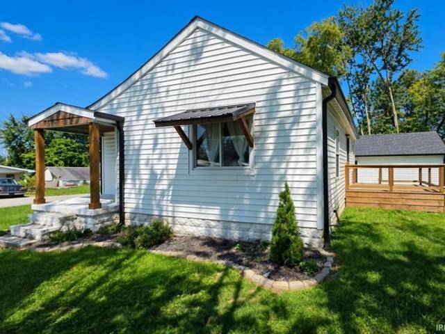 House for sale in Dugger, Indiana
