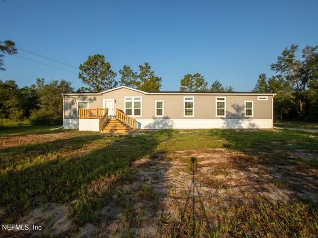 House for sale in Keystone Heights, Florida