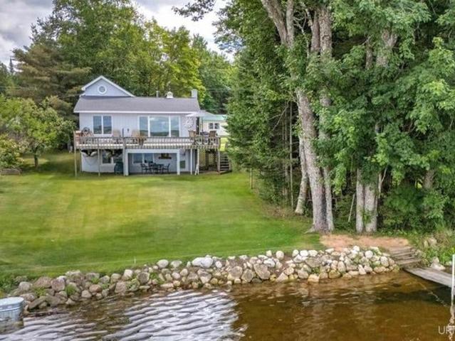 House for sale in Engadine, Michigan