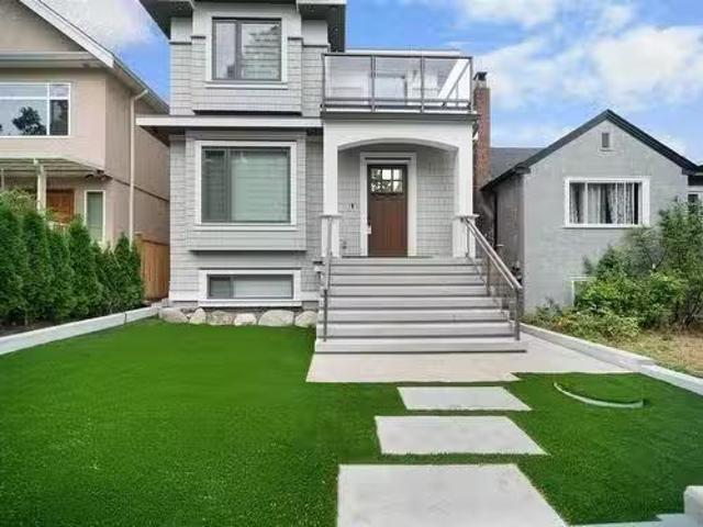 House for sale in Vancouver, British Columbia