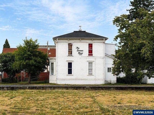 House for sale in Oregonia