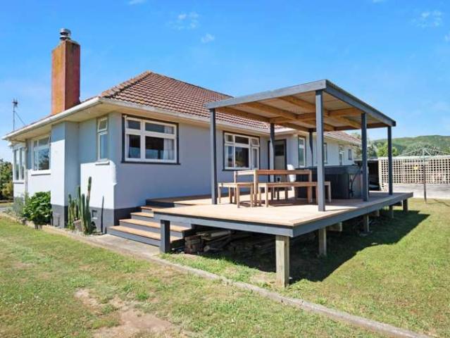 House for rent in Wanganui District