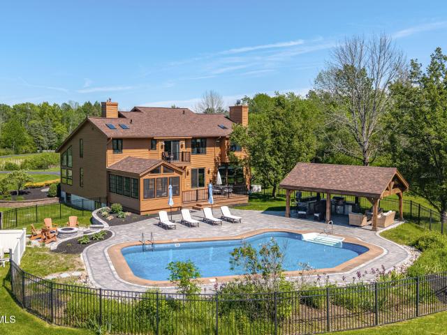 House for sale in Saratoga, New York