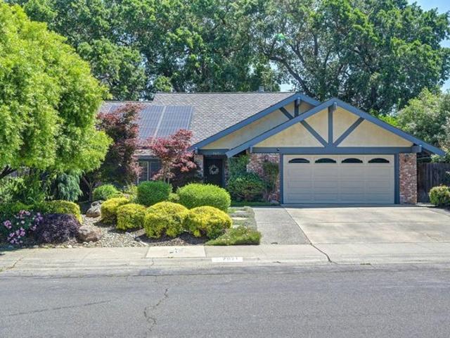 House for sale in Greenhaven, Sacramento
