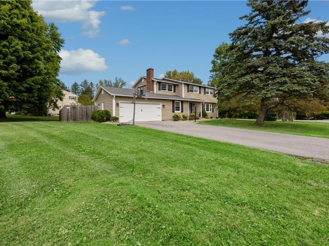 House for sale in Town of Manlius, Onondaga County