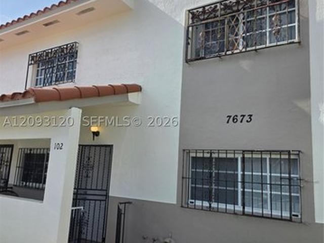 Condo for sale in Hialeah, Miami-Dade County