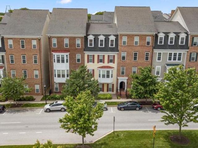 Condo for sale in Fulton, Maryland