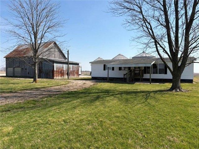House for sale in Altamont, Illinois