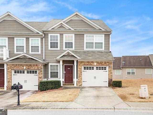 Townhouse for sale in Fairburn, Georgia