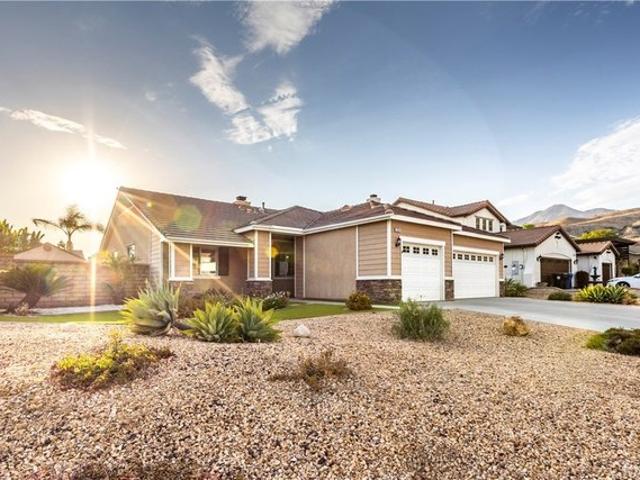 House for sale in Highland, San Bernardino County