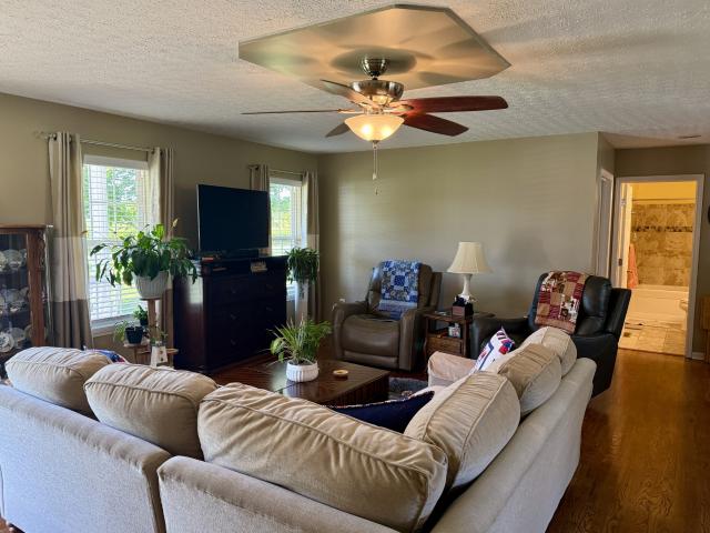 House for sale in Simpson, Kentucky