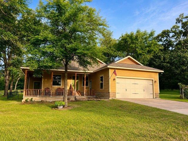 House for sale in Brashear, Texas