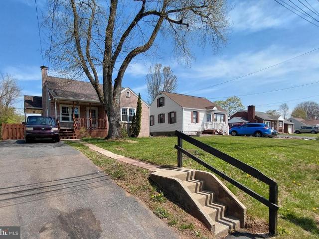 House for sale in Douglassville, Pennsylvania