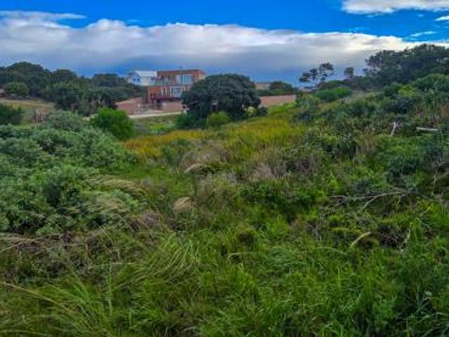 Land for sale in Cape St Francis, Eastern Cape