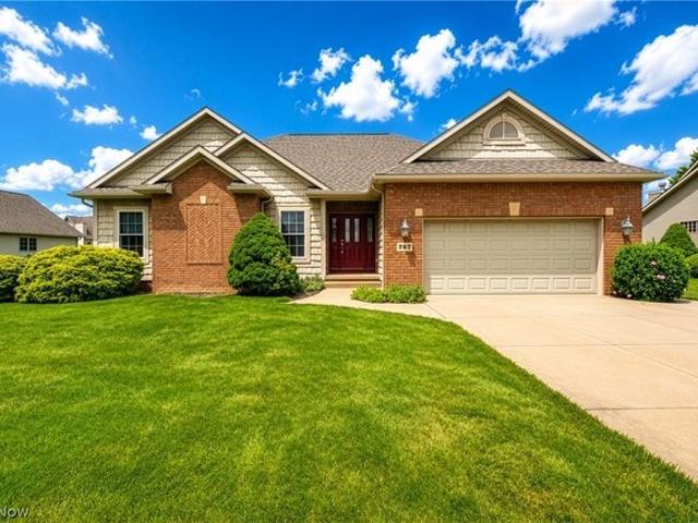 House for sale in Summit, Ohio