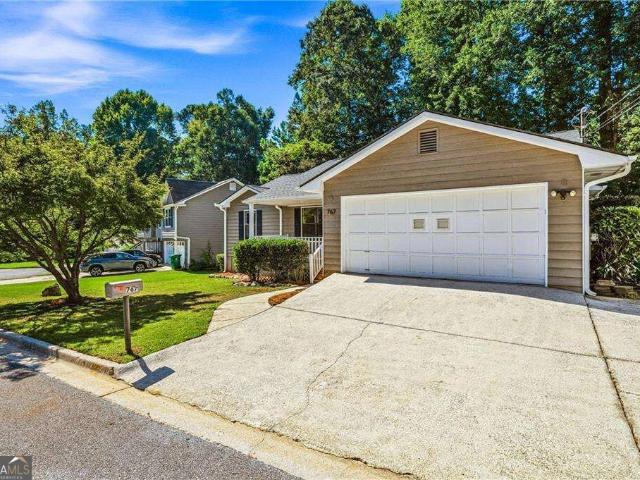 House for sale in Stone Mountain, DeKalb County