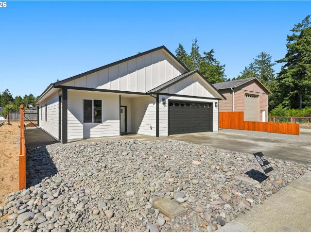 House for sale in Oregonia