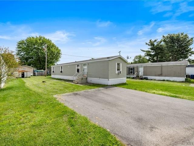 House for sale in Niagara, New York