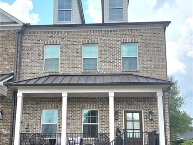 Townhouse for sale in Lawrenceville, Georgia